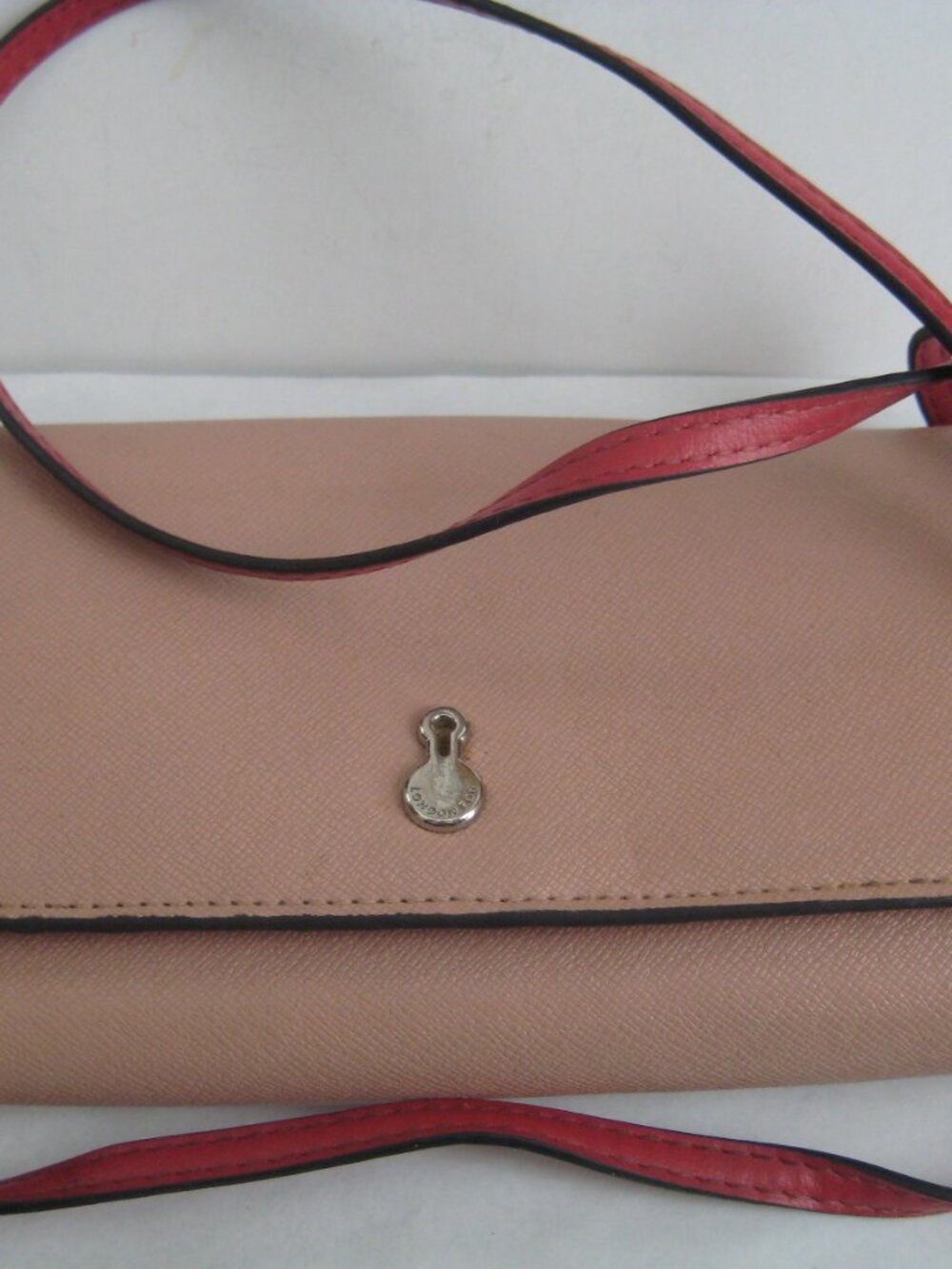 PINK & RED LONDON FOG TRIFOLD WALLET WITH DETACHABLE SHOULDER STRAP